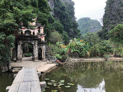 Bich Dong Pagoda, Ninh Binh - Timings, Entry Fees