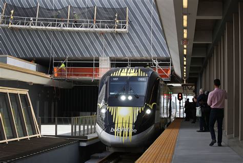 Brightline test train connecting Orlando to Miami pulls into MCO for the first time - The Points Guy