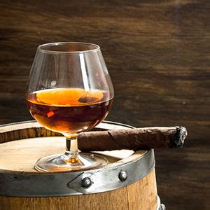 5 Bourbon and Cigar Pairings You Must Try | JR Blending Room