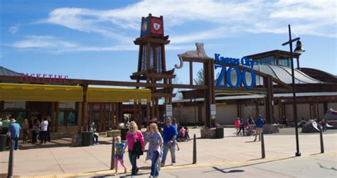 Everything You Need To Know About Kansas City Zoo | TouristSecrets