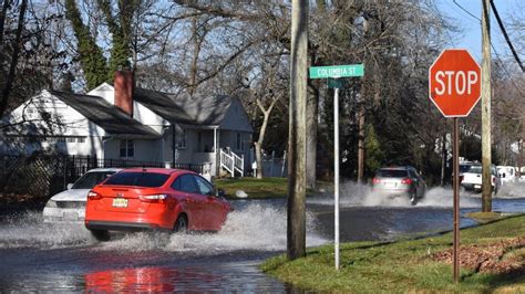 New Jersey flooding: Residents brace for more rainfall while dealing with aftermath of storm ...