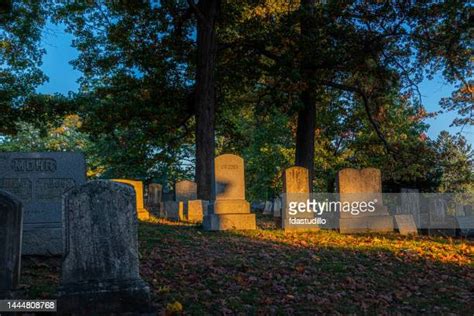 191 Mt Hope Cemetery Stock Photos, High-Res Pictures, and Images - Getty Images