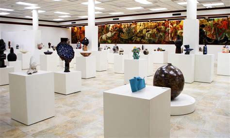 American Museum of Ceramic Art - American Museum of Ceramic Art | Groupon