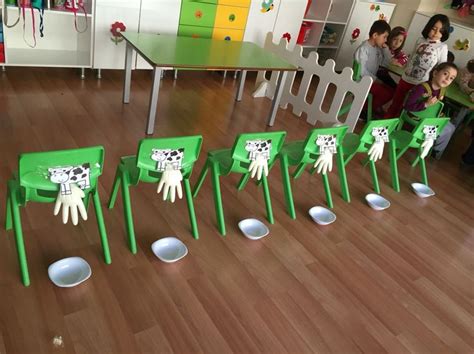 Preschool crafts, Farm theme preschool, Farm preschool