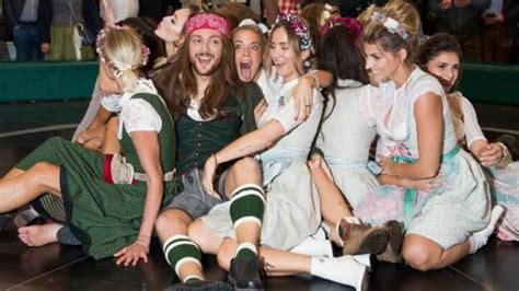 Devil's Wheel (Teufelsrad) Oktoberfest Munich 2022 | Devils Wheel Girls | Drunks Girls | Crazy ...