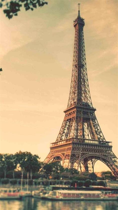 eiffel tower aesthetic wallpaper Aesthetic eiffel tower wallpapers - Dark Images