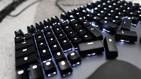 Yes, you can absolutely game on an ergonomic keyboard | PC Gamer