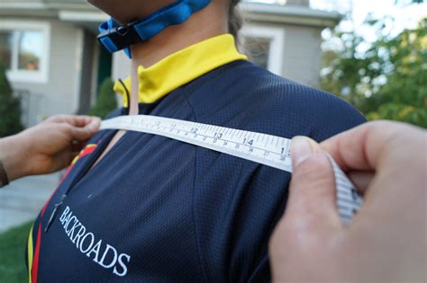 Introduction to Bike Handlebars | Backroads Pro Tips