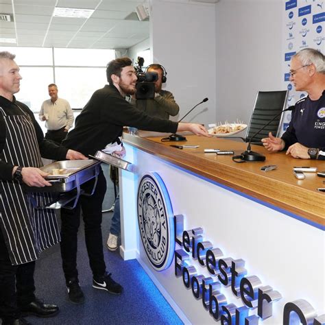 Leicester City Manager Claudio Ranieri Gets a Sausage Named After Him ...