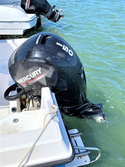 22' Angler Panga Center Console - Key West Boat Rentals