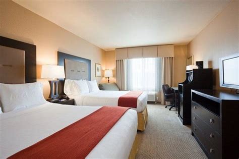 Holiday Inn Express Biddeford $81 ($̶9̶6̶) - UPDATED 2018 Prices & Hotel Reviews - Maine ...