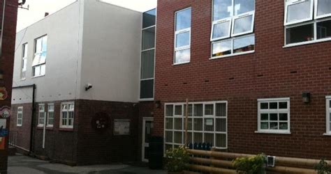 Al-Furqan primary school, Tyesley, Birmingham - wood | goldstraw | yorath