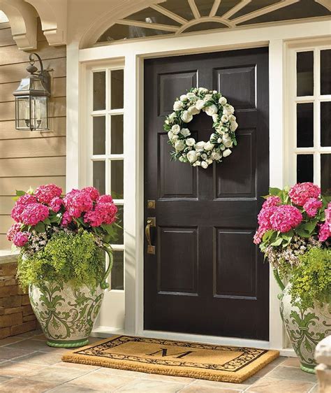 20+ Front Door Spring Decor - DECOOMO