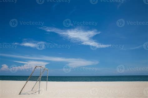 beach soccer 863688 Stock Photo at Vecteezy