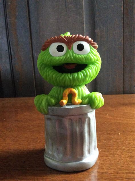 Vintage TALKING Oscar the Grouch Toy | Etsy | Oscar the grouch, Grouch ...