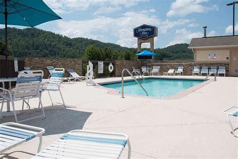 HAMPTON INN MURPHY $121 ($̶1̶3̶3̶) - Updated 2023 Prices & Hotel ...