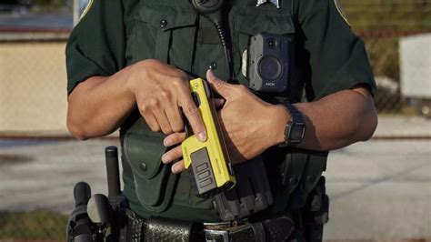 Monroe approves contract for new Public Safety Department cameras, TASERs