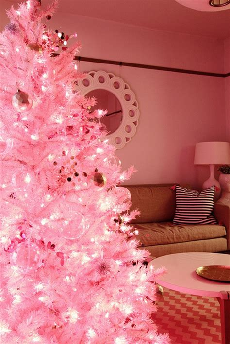 20 Awesome Pink Christmas Tree Ideas | HomeMydesign