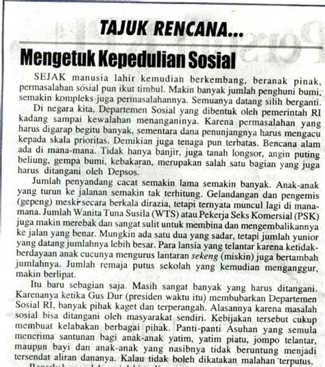 TEKS EDITORIAL UNTUK KELAS XII