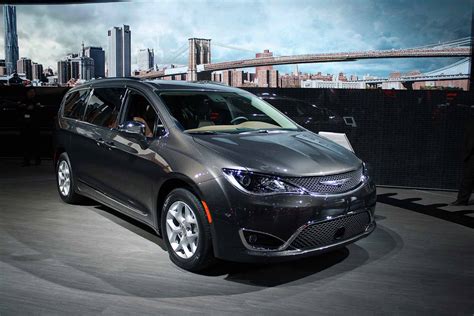 2017-Chrysler-Pacifica-PHEV | My Electric Car Forums