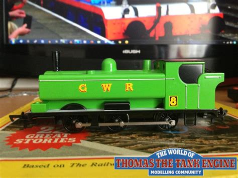 The World of Thomas The Tank Engine Modelling: Bachmann Duck UK - Photos!