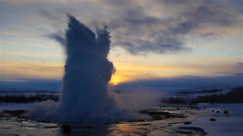 Iceland - Geysir in the winter - YouTube