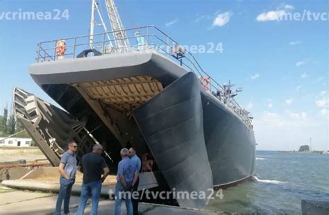 Russia uses its Ropucha class landing ships for civilian needs