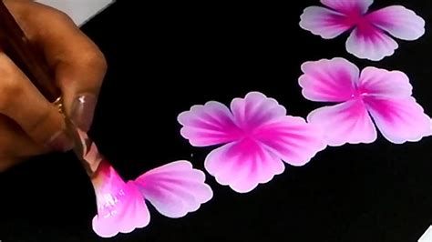 How to make Perfect Shaded Flowers in ONE STROKE | Fabric Painting ...