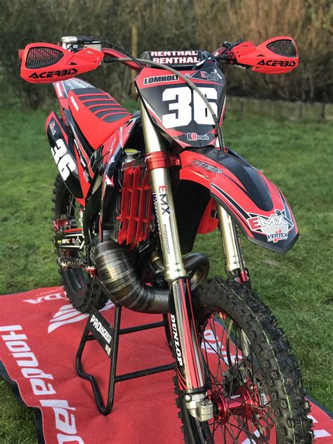 Honda cr 250 - mortenlomholt's Bike Check - Vital MX