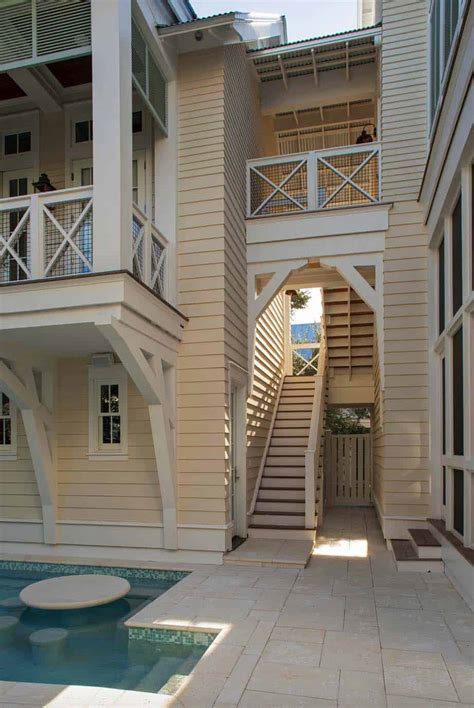 Tour this dreamy Florida beach house with must-see details