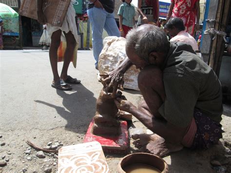 Pictorial Report Ganesh Chaturthi 2016: Making Clay Idols - ARUNACHALA ...