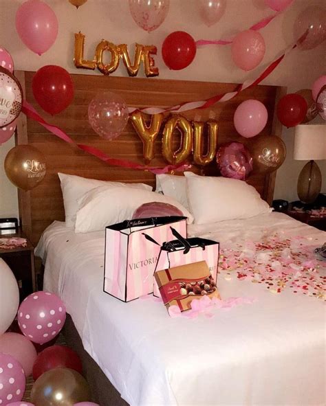 birthday room decoration hotel | Romantic hotel rooms, Romantic bedroom decor, Valentines bedroom