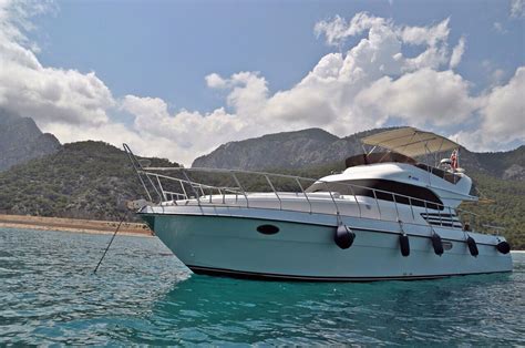 Small Motor Yacht Antalya | Vip Travellers