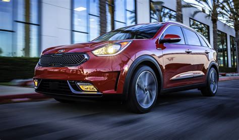 Kia Niro hybrid SUV unveiled - photos | CarAdvice