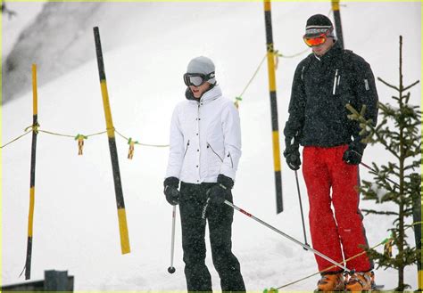 Prince William & Kate Middleton Hit the Ski Slopes: Photo 1001251 ...