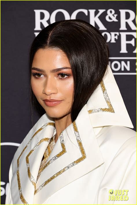 Zendaya Honors Cher With Fashionable Tribute at Rock & Roll Hall Of ...