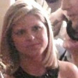 Kate Bolduan - Age, Family, Bio | Famous Birthdays