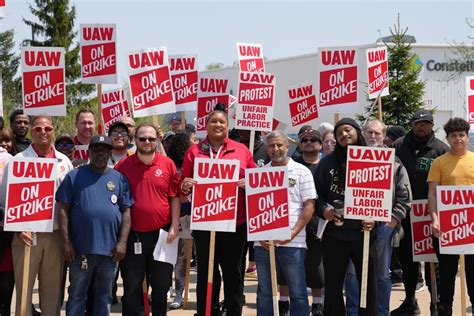 UAW Hits Ford Supplier with Strike - The Detroit Bureau