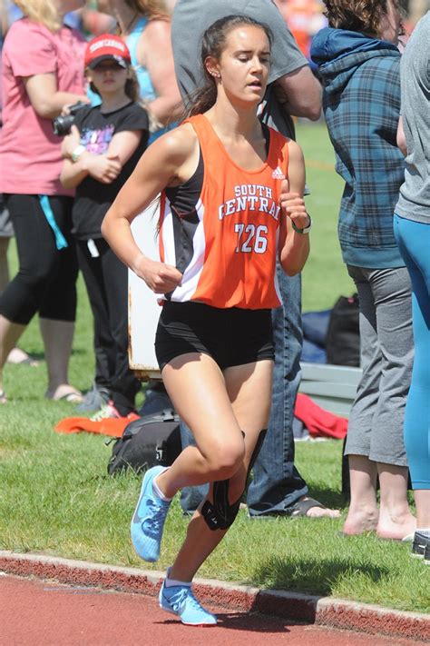 High school track and field provincials morning action - MooseJawToday.com