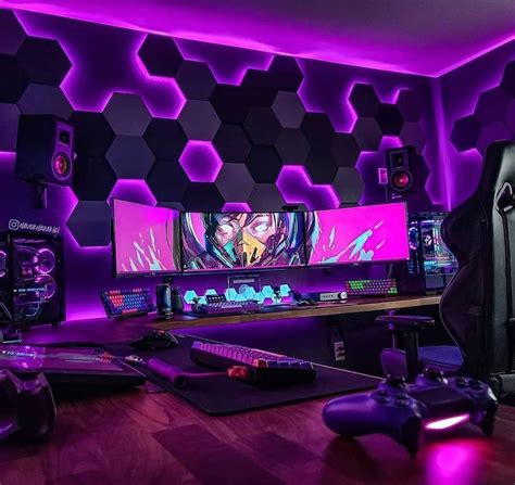 RGB on Instagram: “How many monitors do you guys use? 🔥🔥😍 Credits: @deadlygamingsetups #pcsetups ...