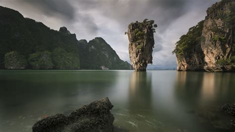 Khao Phing Kan(Island in Thailand) : r/wallpapers