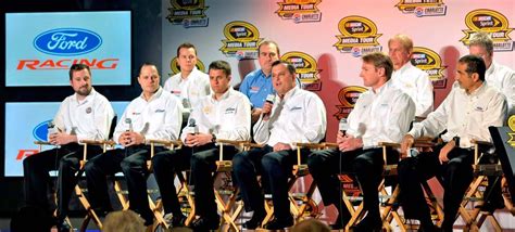 Ford racing teams in nascar