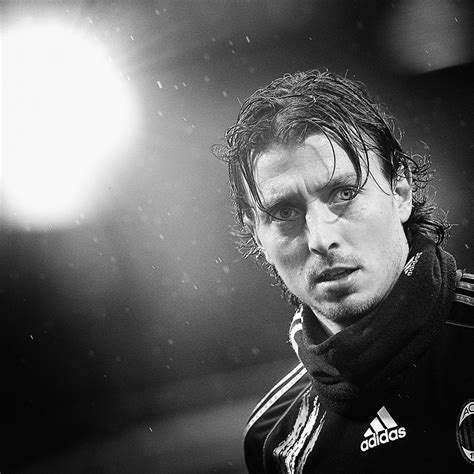 AC Milan Cannot Get Back Riccardo Montolivo Any Sooner | News, Scores ...