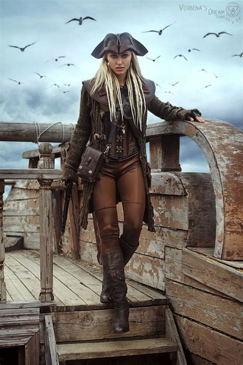 Darya Lefler | VK in 2021 | Pirate woman, Female pirate, Pirate aesthetic