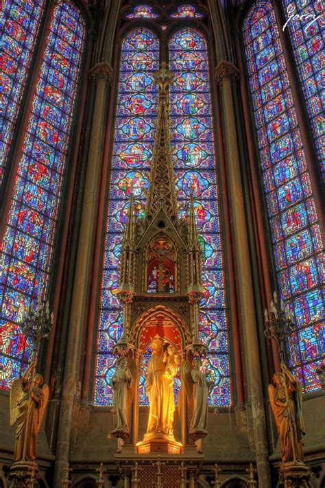 Amiens Cathedral, Amiens, France. The Chapel of the Virgin, one of the Apsidal chapels being the ...