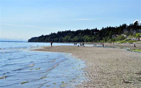 White Rock Beach / British Columbia / Canada // World Beach Guide