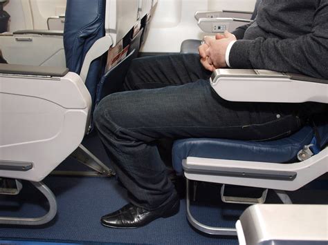 Top Three Airlines With the Most (and least!) Legroom