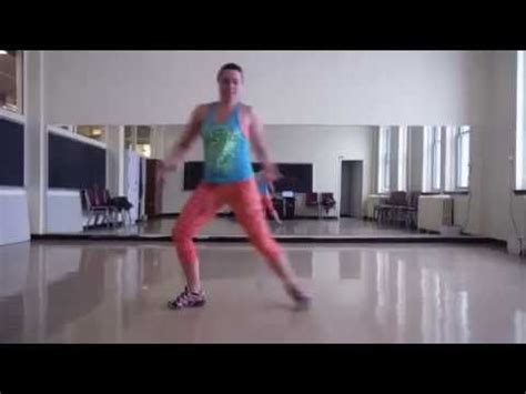 Aqua Zumba - Chantaje (Reggaeton) | Zumba routines, Zumba, Water exercises