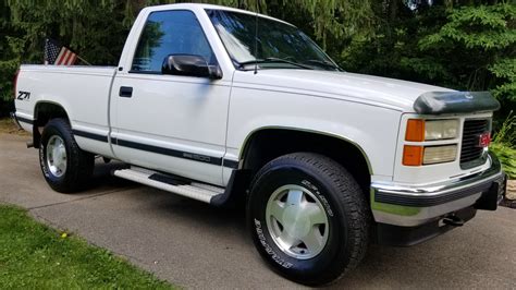 1998 GMC Sierra 1500 Pickup | F229 | Harrisburg 2018