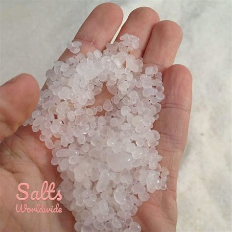 Dead Sea Salt Benefits for Skin - Dead Sea Salt Scrub Uses